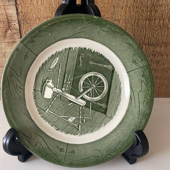 Vintage Colonial Homestead China by Royal Bread & Butter Plates - Picture 3 of 7